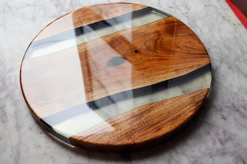 Epoxy resin round table - 15",